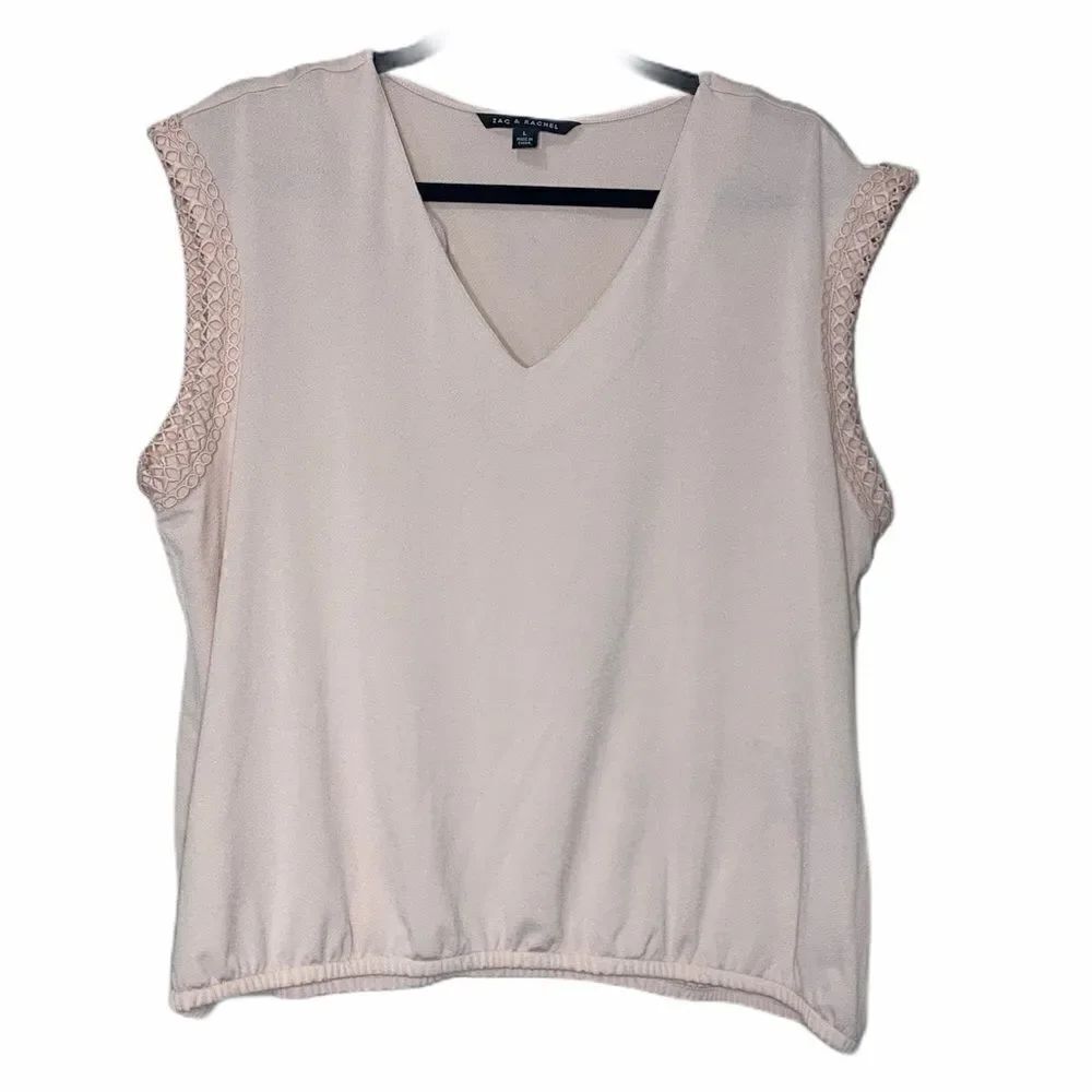 Zac & Rachel large pink blush v neck top